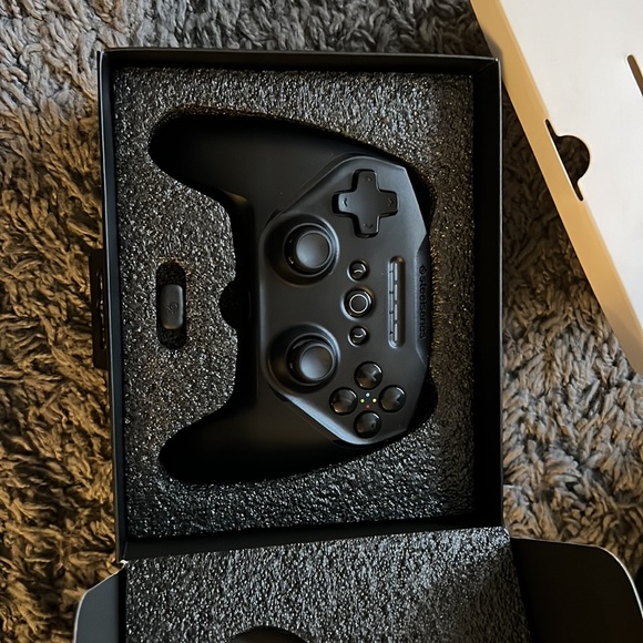 Steel Series Stratus Duo Wireless Gaming Controller New - Picture 4 of 4